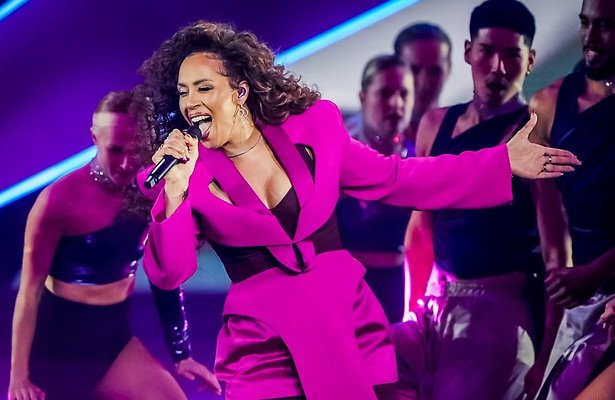 Glennis Grace, Afrojack